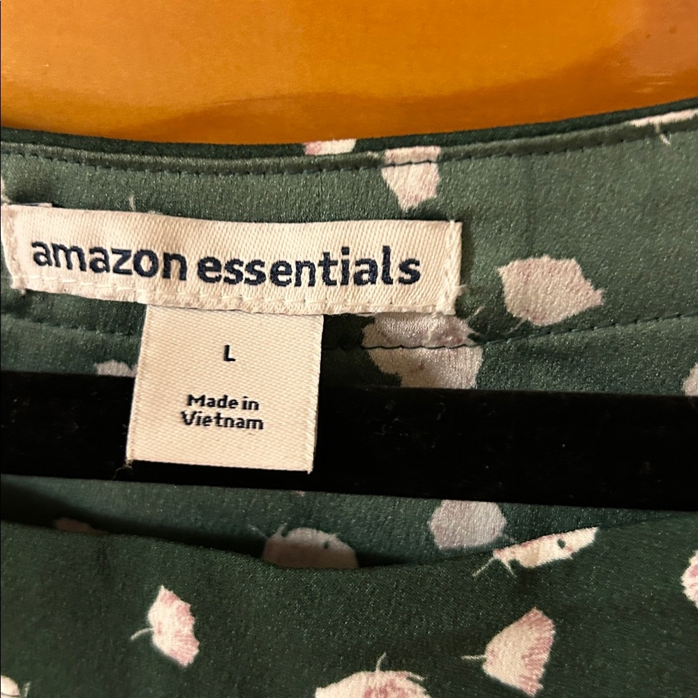 Amazon Essentials Dark Green Long-Sleeve Printed Top - Picture 4 of 5